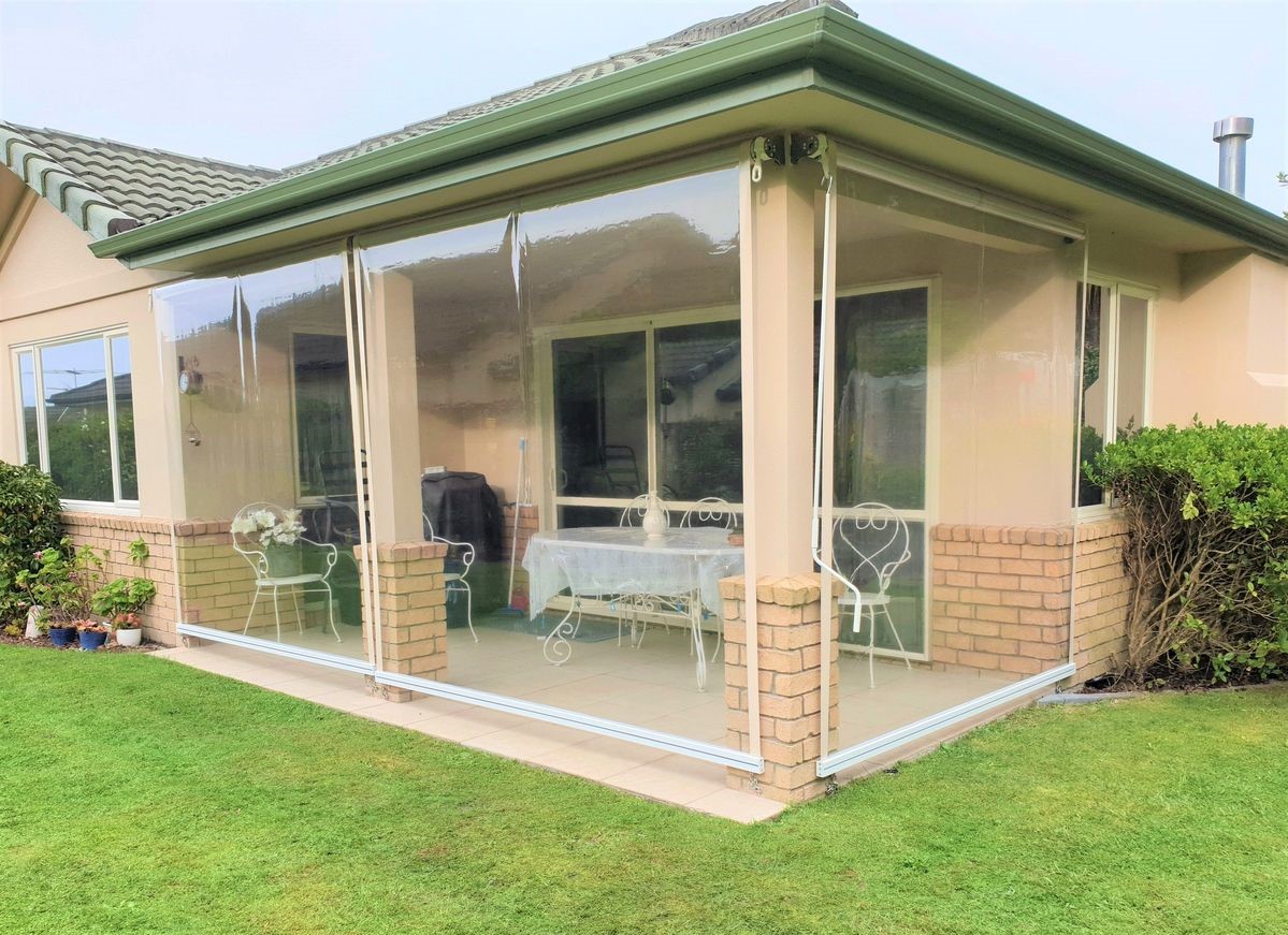 Varanda fechada com toldo cortina de lona cristal transparente